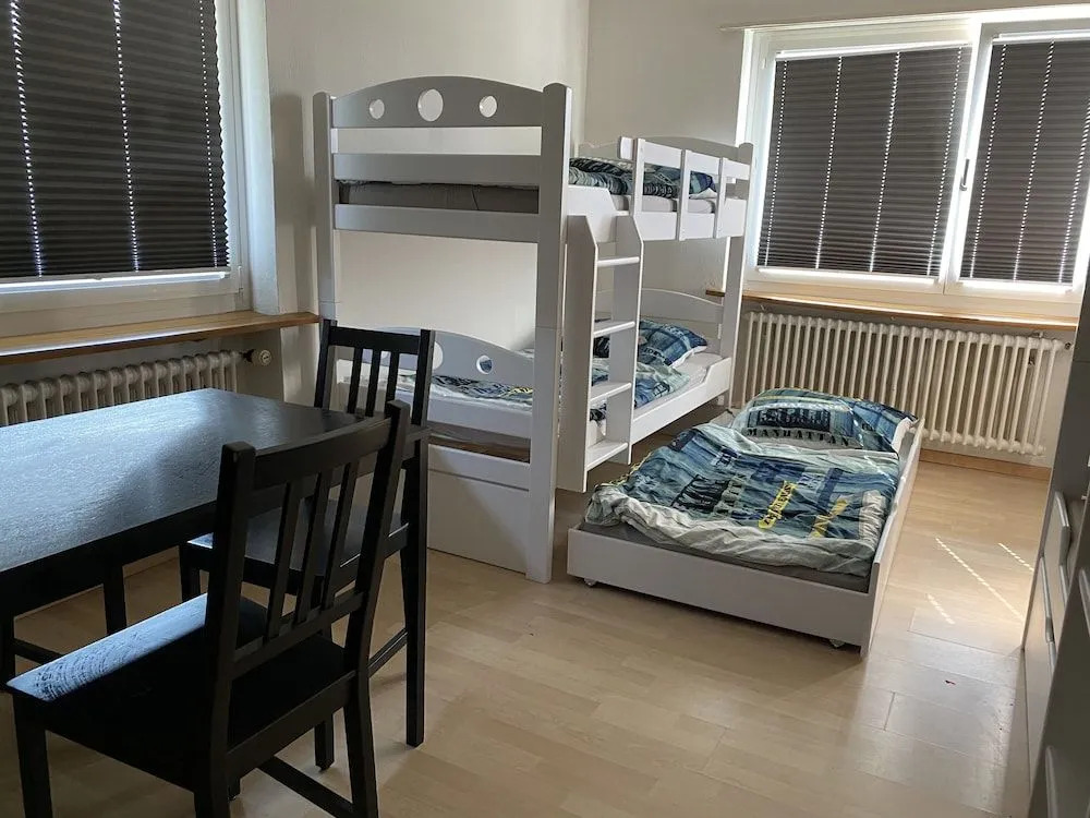 Miles to go Hotel & Hostel