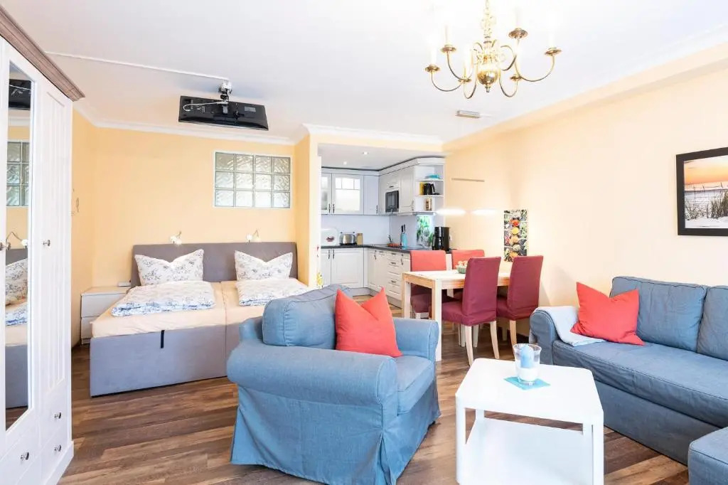 Waldstraße 8 Wohnung 2
