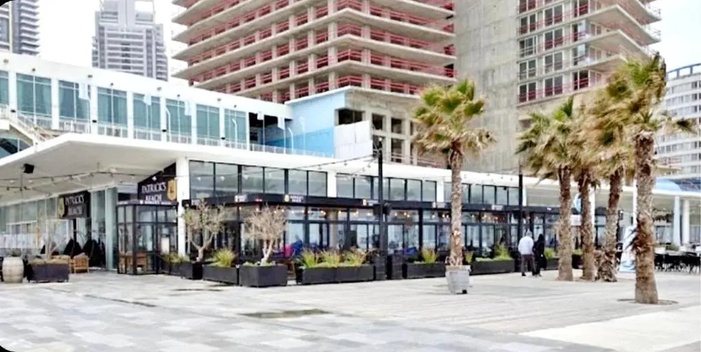 Colony Beach Bat Yam Apartments