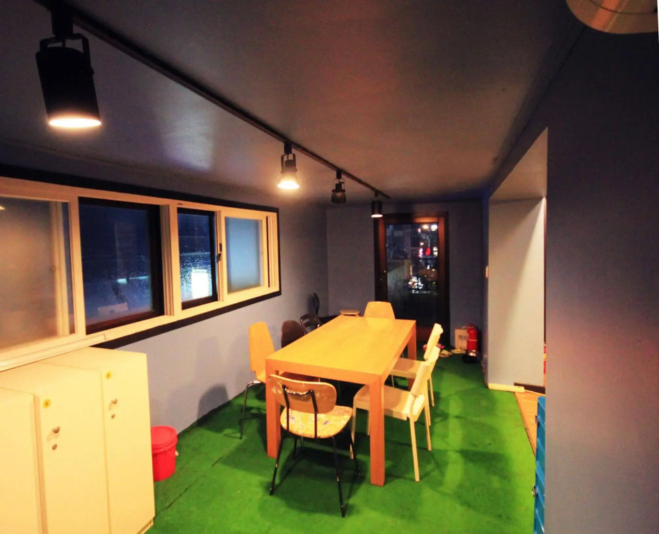 The One Hostel Hongdae in Seoul - Foreigner Only
