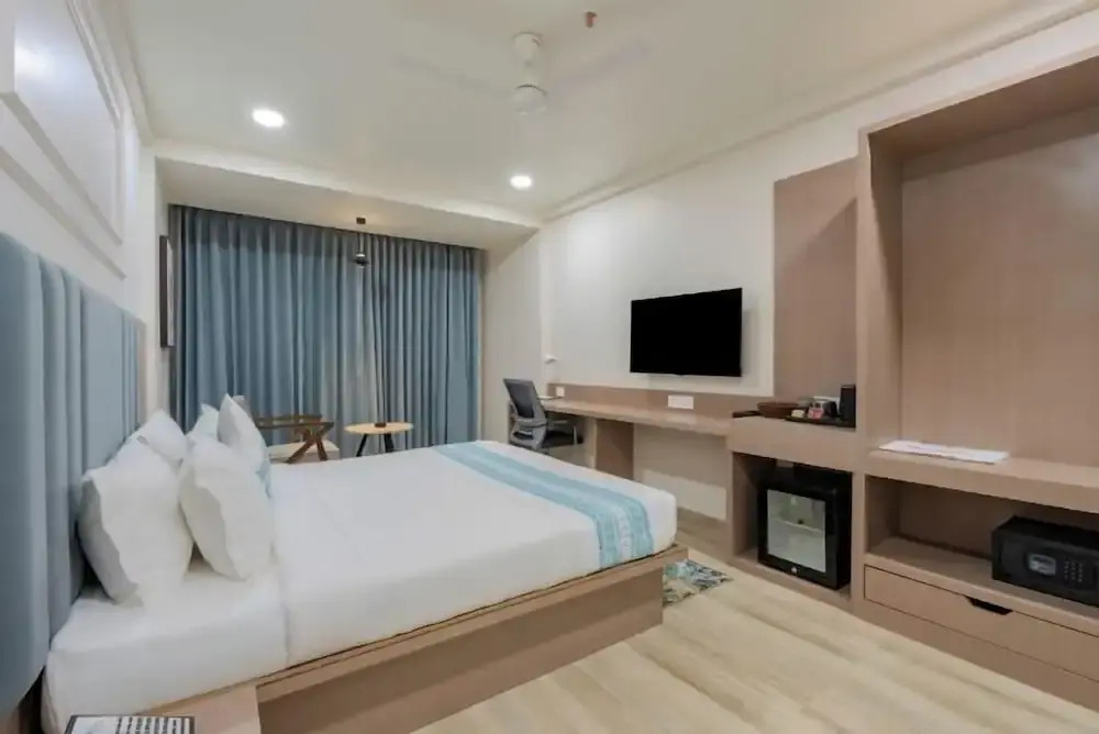 Hotel TGR