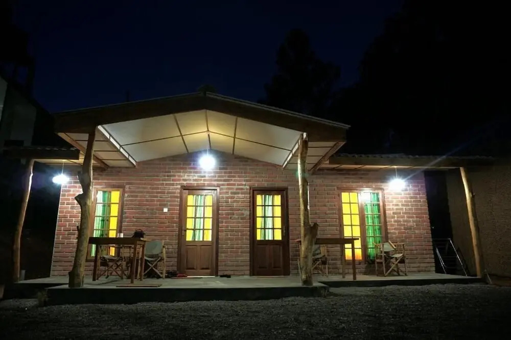 Ella Rawana Den Hotel