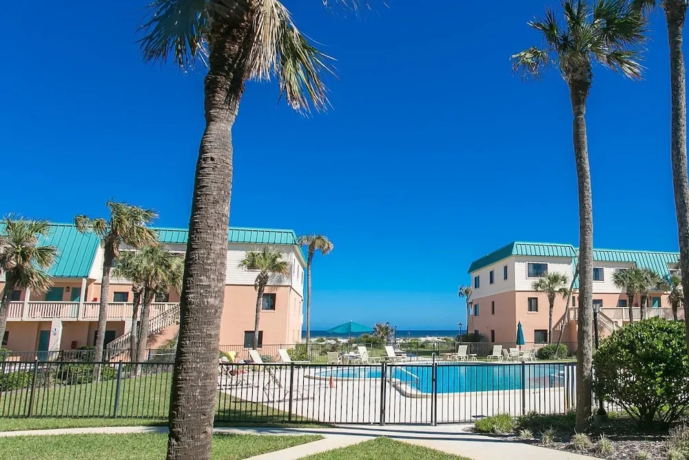 SEA Haven 318 [2/2] Free Activities! & Oceanview Wifi Pool
