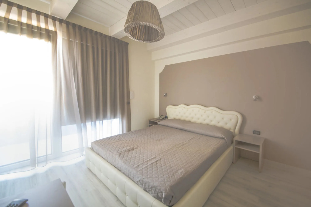 Hotel Leonardo