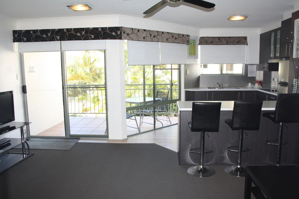 Noosa River Retreat Holiday Apartments