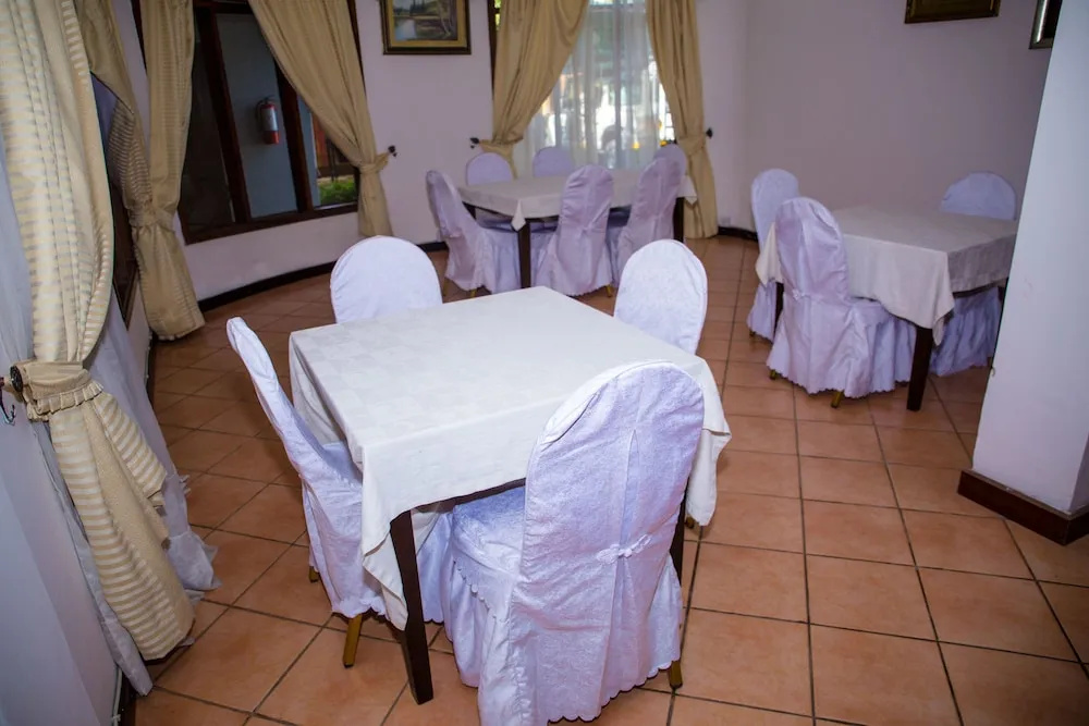 Saadani Park Hotel