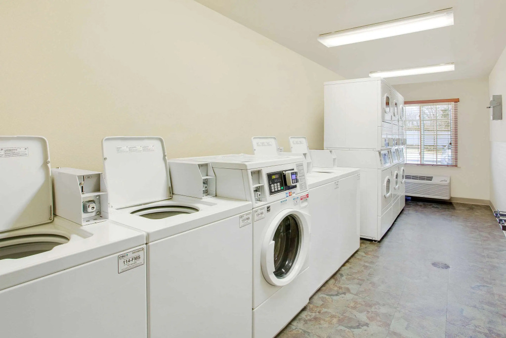 WoodSpring Suites Washington DC Andrews AFB
