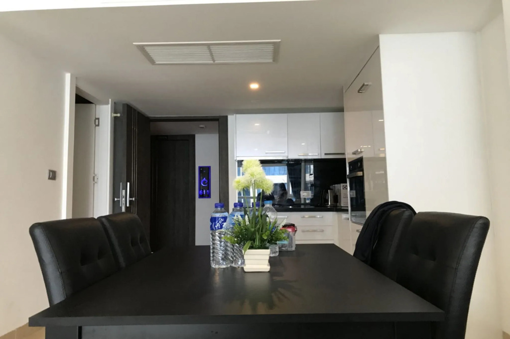 Grand Avenue Super Condo