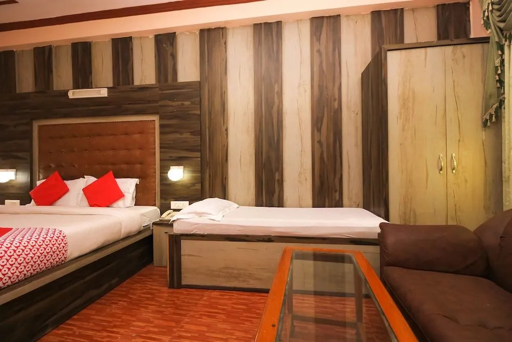Oyo 28144 Hotel Krishna