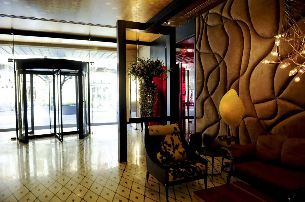 Saifi Suites Hotel