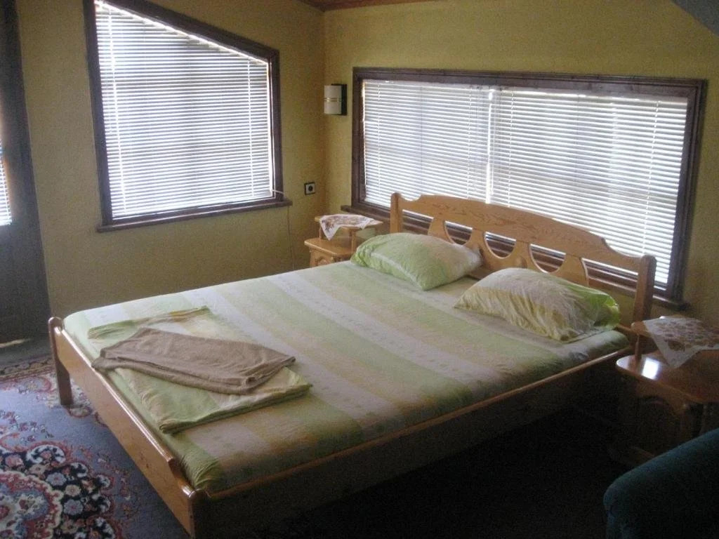 Hotel Barba Yani