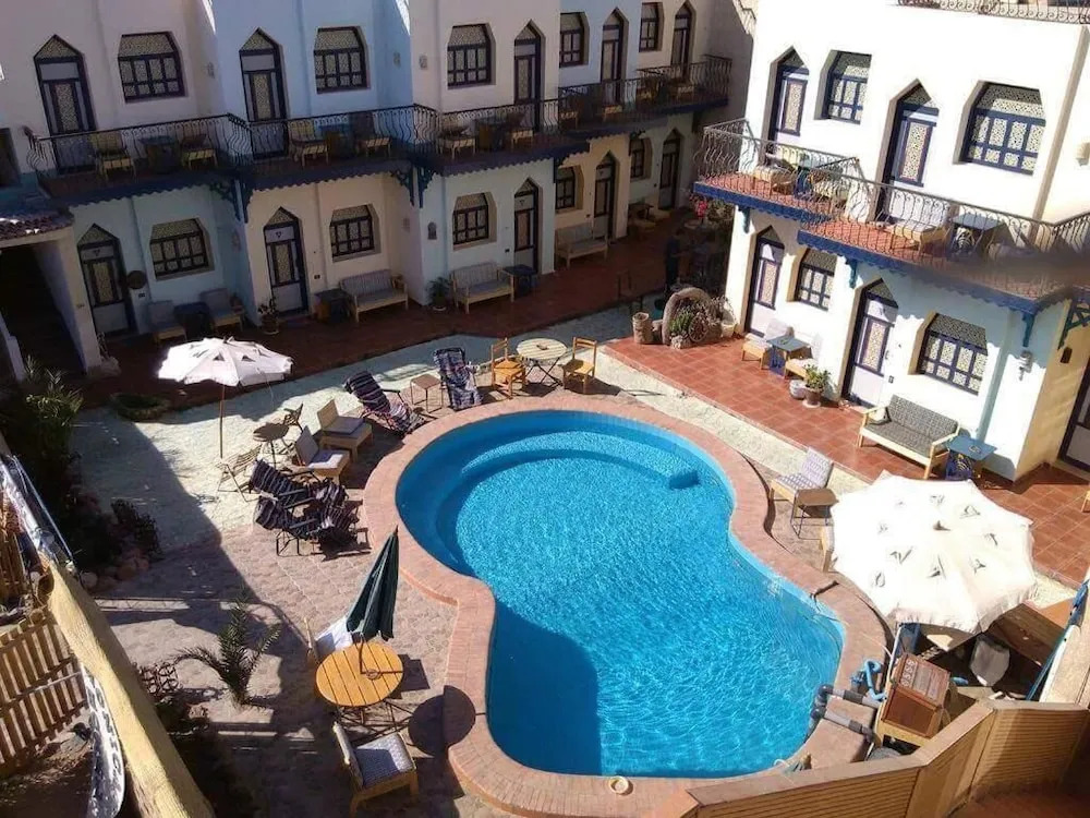 Monica Hotel