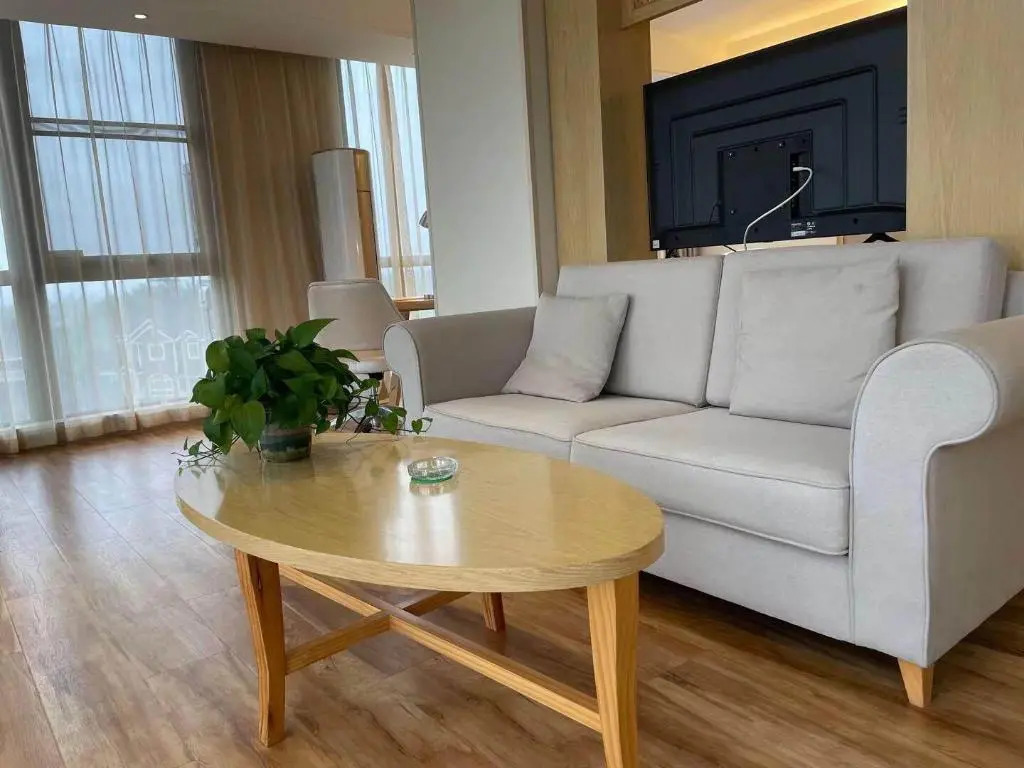 Vienna International Hotel (Qidong Jiangtian Ecological Park)