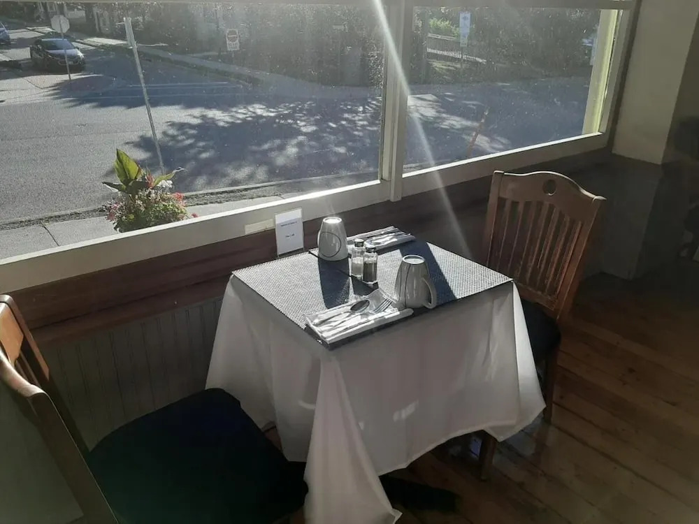 Stonewater Manor B&B