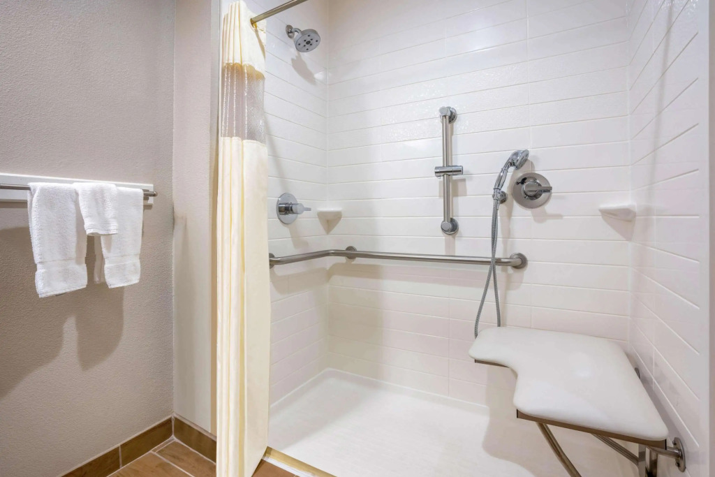 La Quinta by Wyndham College Station South
