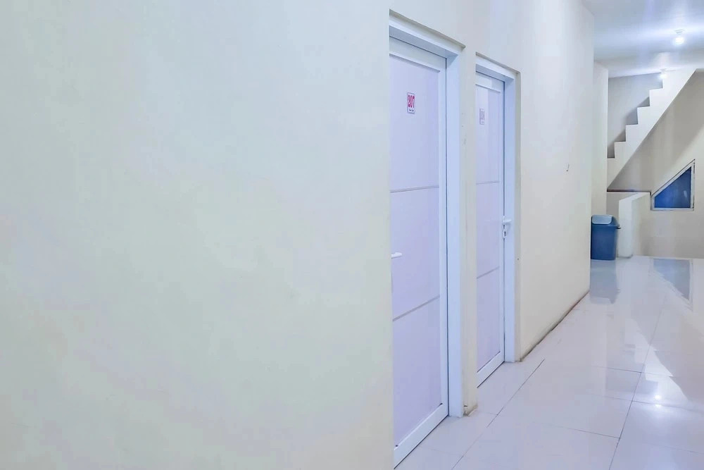 RedDoorz at Guest House A2 Near Rita Mall Tegal