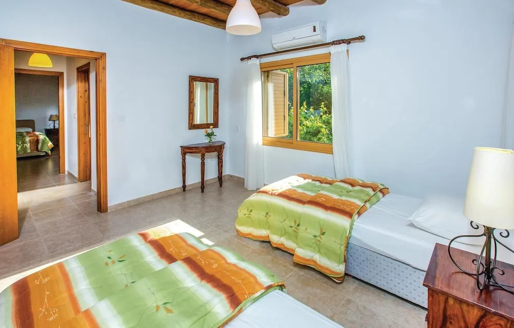 Nice Home in Miliou-paphos With Wifi and 3 Bedrooms