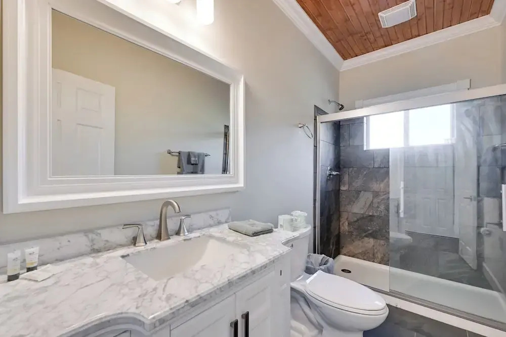 Riverside Serenity! Falls of Rough Home w/ Views