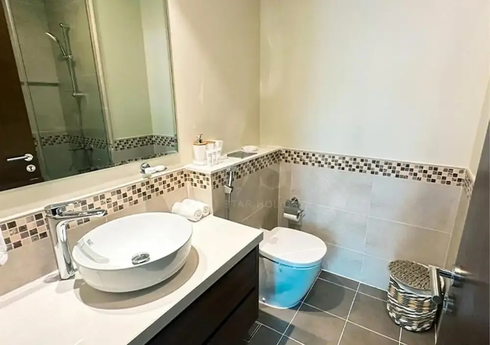 Mh- Beautiful 2 Bhk Canal View in Reva Residence Ref 24016
