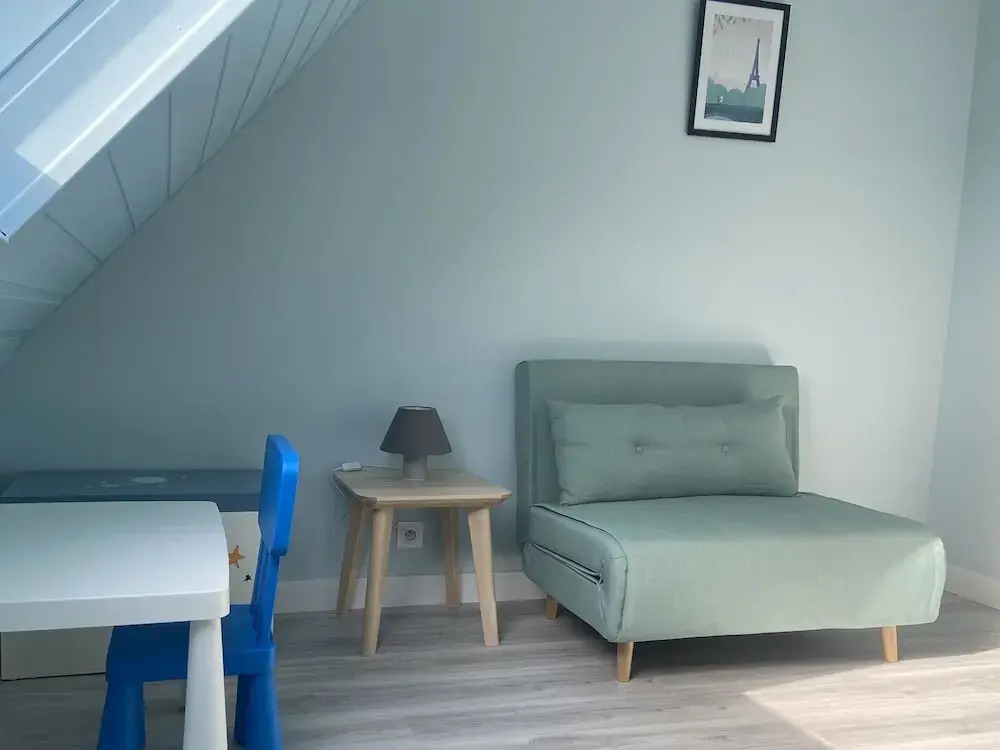 Holiday Home in Plouarzel near Sandy Beaches
