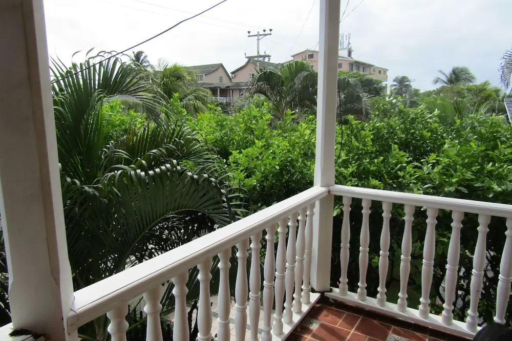 Sarahs Place San Andres