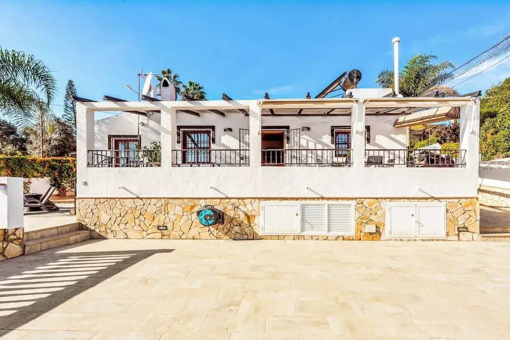 Villa Elisa