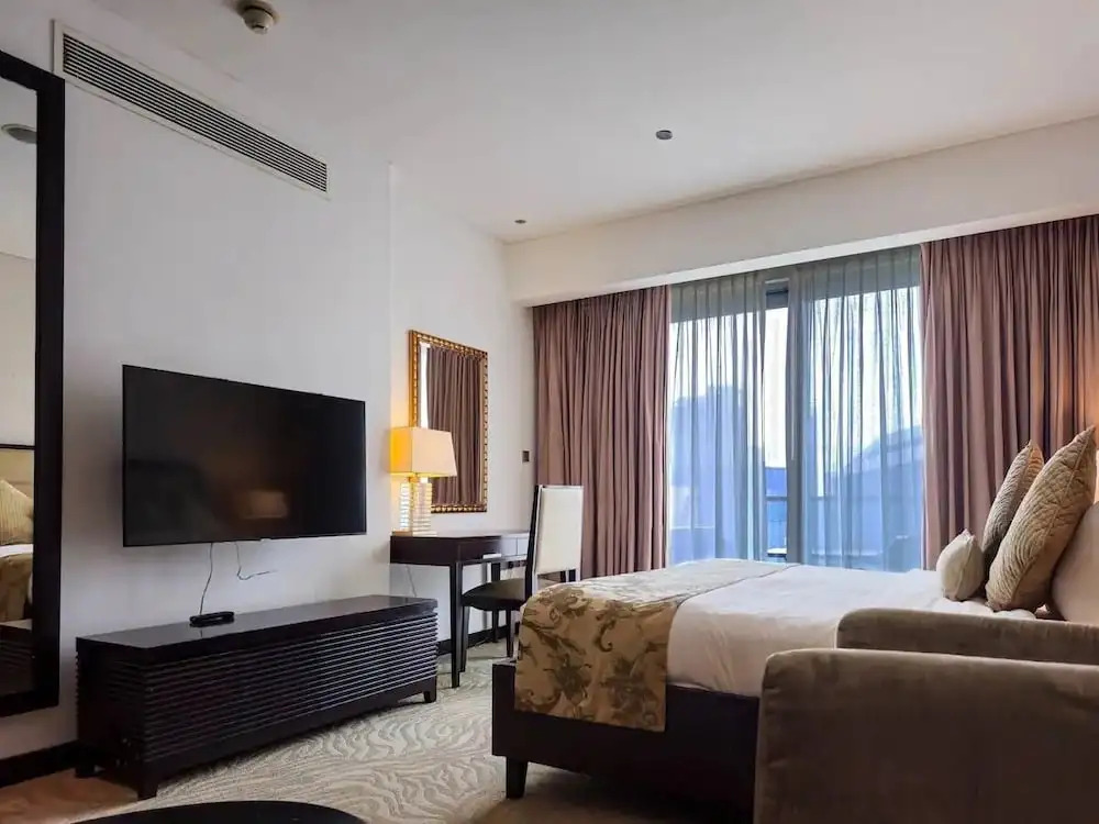 Luxury Address Res Dubai Marina 1BR-2514