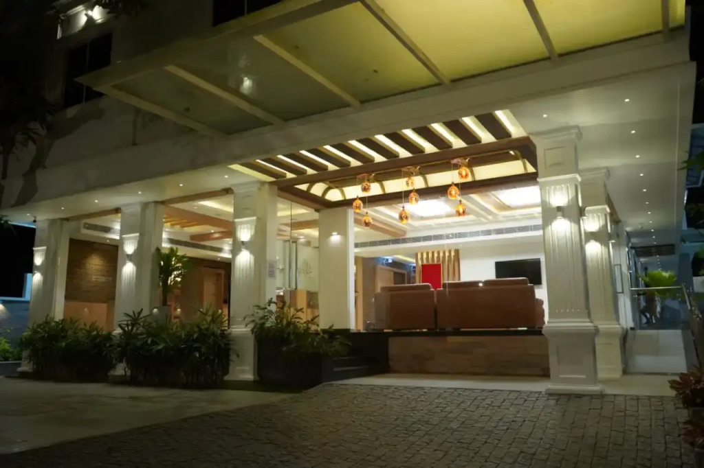 HOTEL HILLWAY