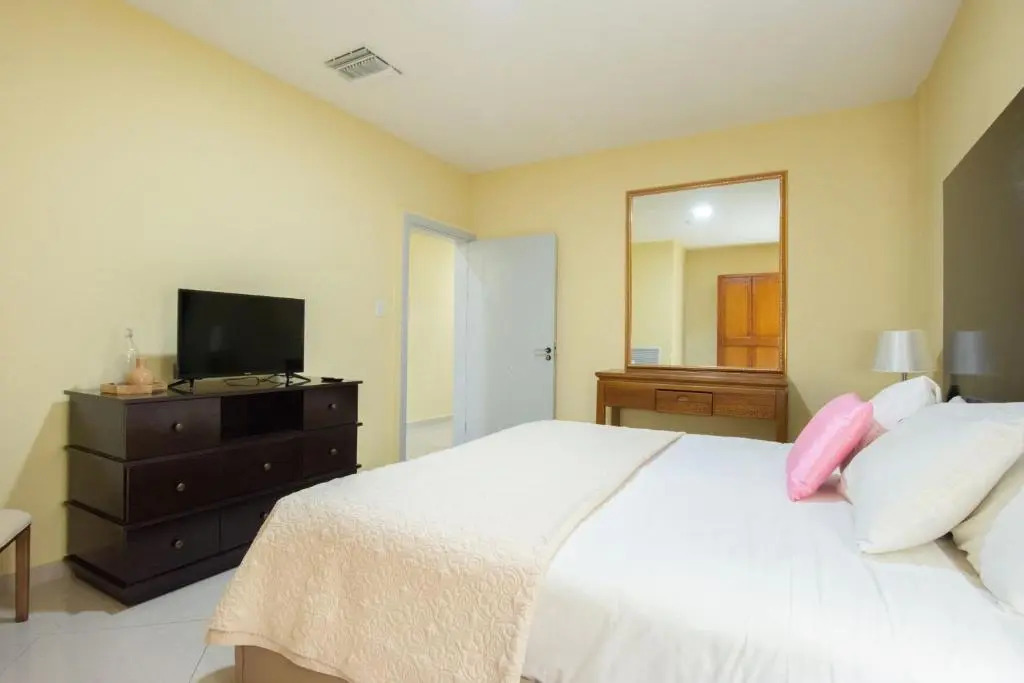 Bay Harbor Luxury 1 bedroom apartments