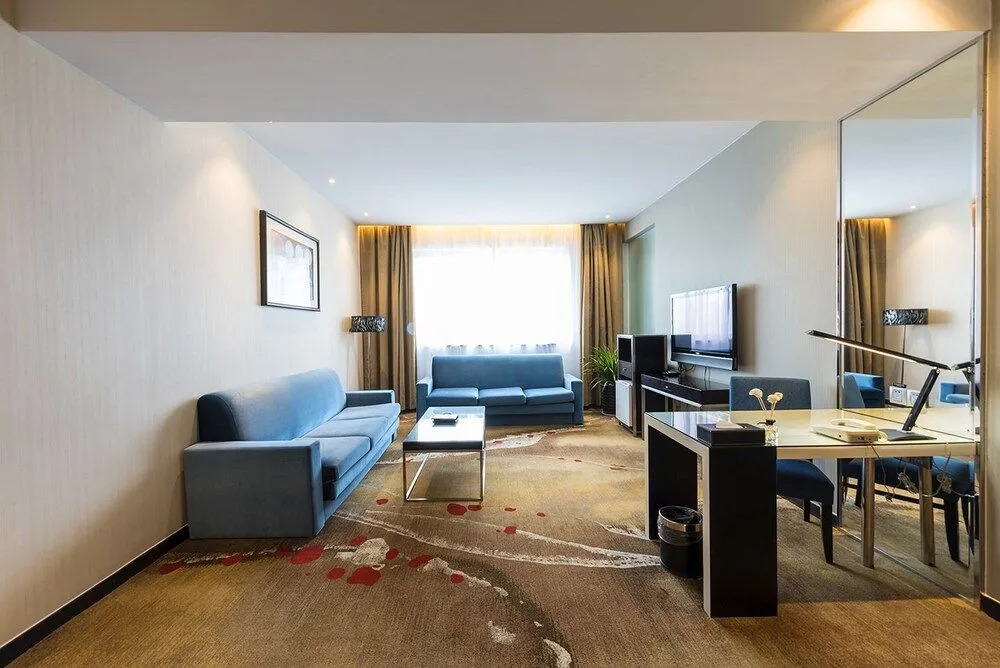 Metropolo Nantong Overseas Chinese Hotel
