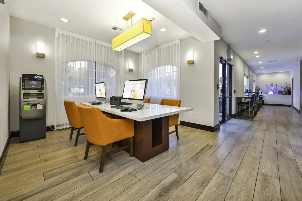 Holiday Inn Express Palestine by IHG
