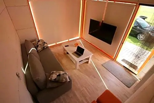 TAMULA Cube House