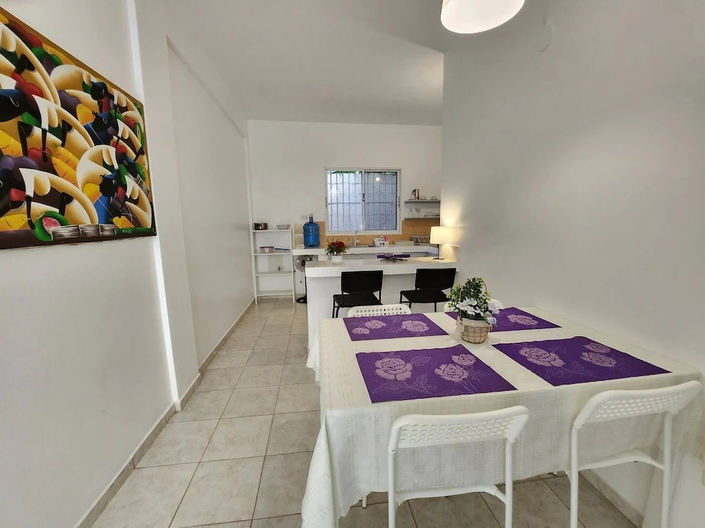Secure 3-pers Apartment Close to the Beach
