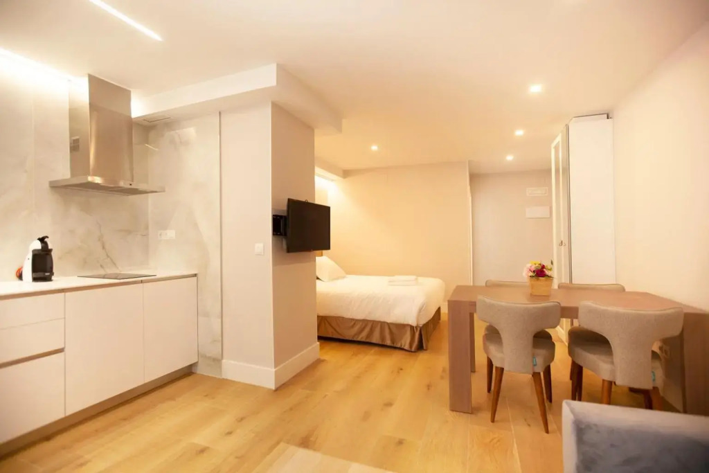 Apartamentos Reina Victoria