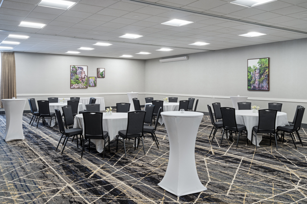 Holiday Inn Sioux Falls-City Center by IHG