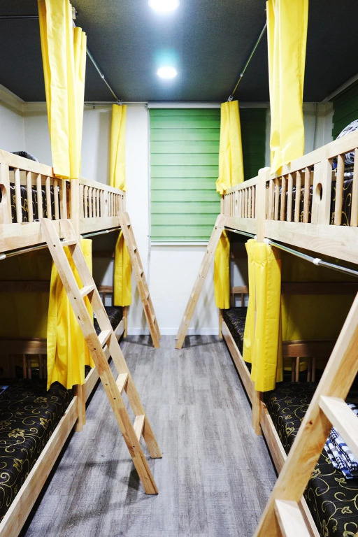 Onna Guesthouse - Hostel
