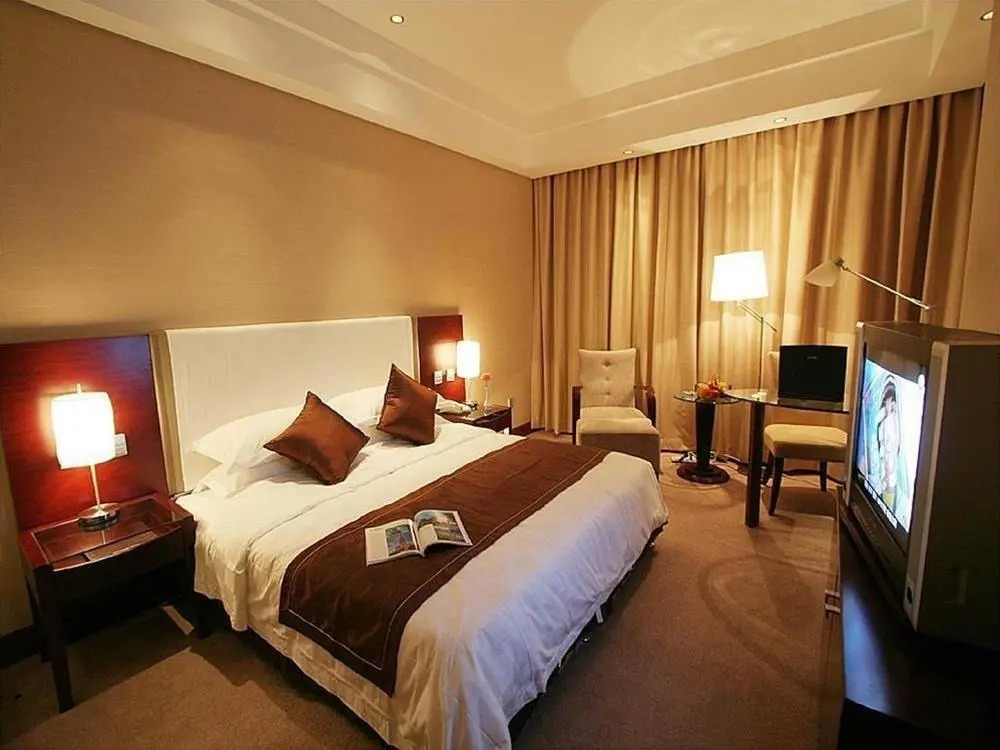 Rising International City Hotel