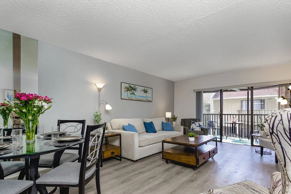 Bay Oaks On the Bay 3rd Floor