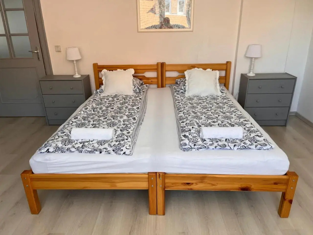 Pacsirta Apartman Grand
