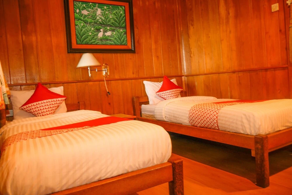 Oyo 600 Bukit Berahu Cottages