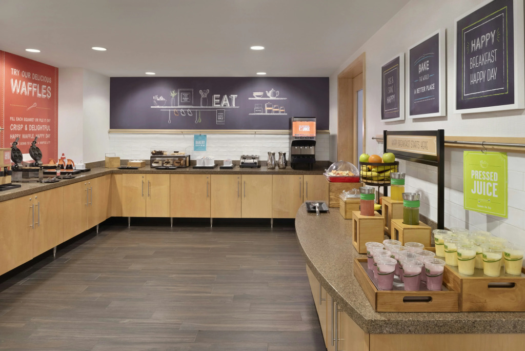 Hampton Inn & Suites Madison - West