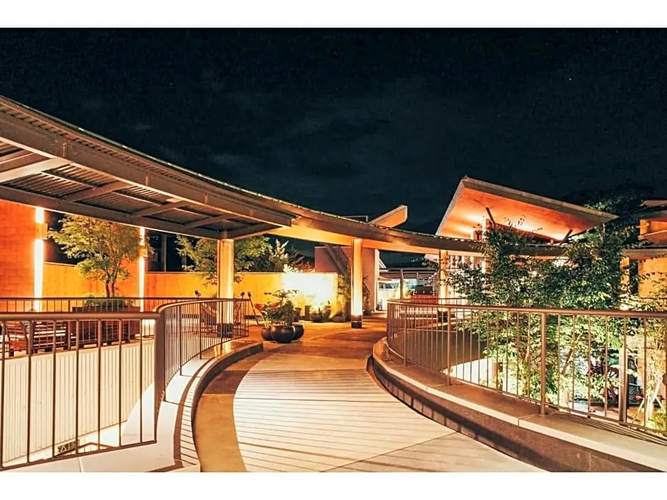 HOTEL KARUIZAWA CROSS