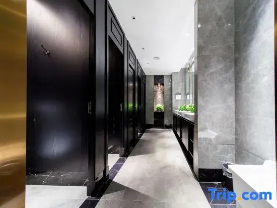 Atour Hotel Nanchang Bayi Square Provincial Television Station