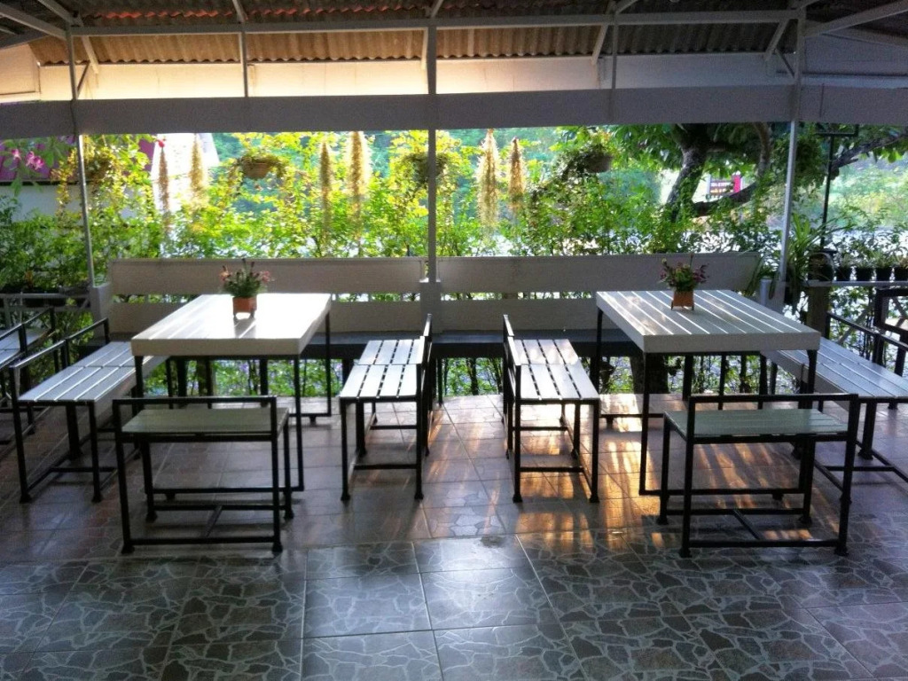 Baan Kra Don