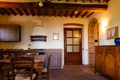 Podere Mezzastrada - Place of Charme