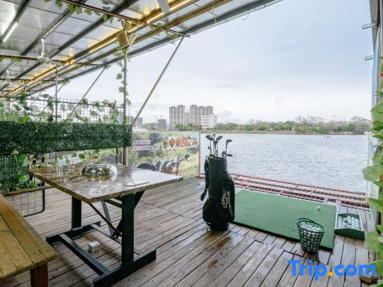 Huizhou Qingtang Lake Intelligent Hotel