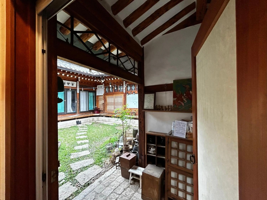 Eugene Hanok Stay