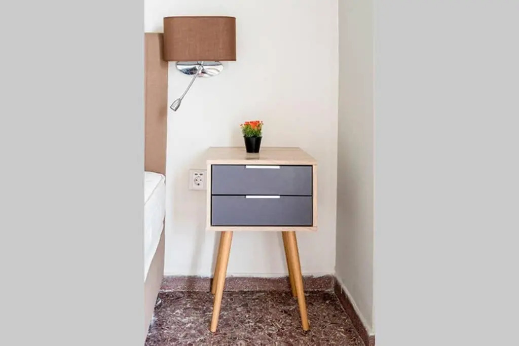 Vasilis Thissio Petralona 3d floor 55sqm