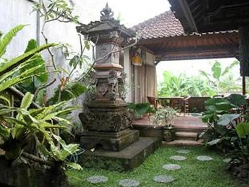 Sadguna Homestay
