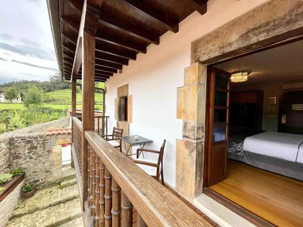 Akla Hotel Suites Valles Pasiegos